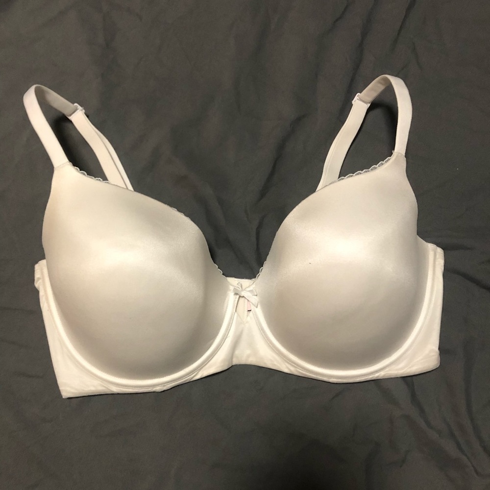 Victoria Secret full coverage bra